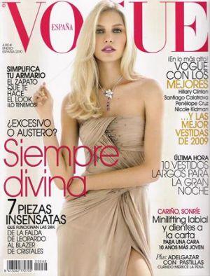 Vogue magazine covers - wah4mi0ae4yauslife.com - Vogue Espana January 2010.jpg